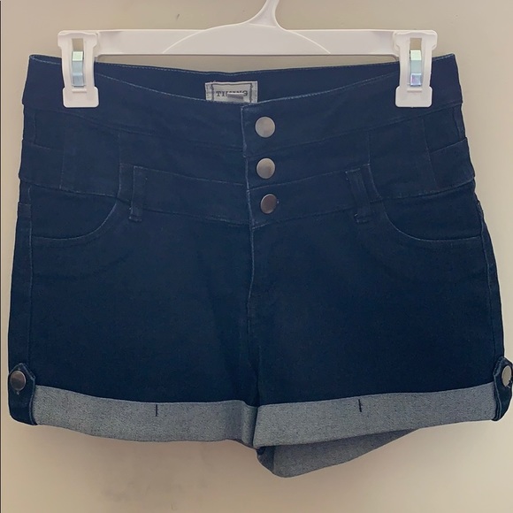 High waisted jean shorts - Picture 4 of 4